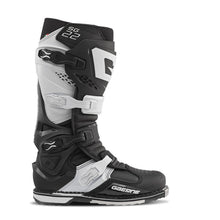 Load image into Gallery viewer, Gaerne SG22 Boot Black/White Size - 10