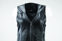 Load image into Gallery viewer, River Road Plains Leather Vest Black Womens - Small