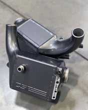 Load image into Gallery viewer, CSF 2025+ BMW G90 M5 / G99 M5 Touring Charge Air Cooler - Space Grey Gloss