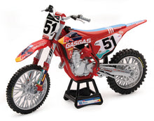 Load image into Gallery viewer, New Ray Toys TLD Redbull GASGAS MC 450F (Justin Barcia)/ Scale - 1:12