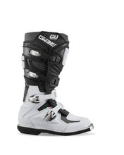 Load image into Gallery viewer, Gaerne GXJ Boot Black/White Size - Youth 6.5