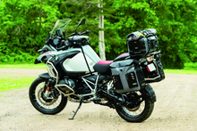 Load image into Gallery viewer, Kuryakyn Torke 24L Dry Bag Panniers