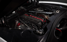 Load image into Gallery viewer, Eventuri Chevrolet C8 Corvette Black Carbon Engine Cover