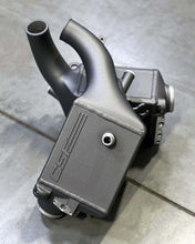Load image into Gallery viewer, CSF 2025+ BMW G90 M5 / G99 M5 Touring Charge Air Cooler - Space Grey Matte