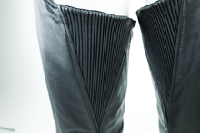 Load image into Gallery viewer, River Road Plains Leather Chaps Black - Large