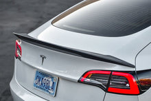 Load image into Gallery viewer, VR Aero 2018+ Tesla Model 3Matte Carbon Fiber Trunk Spoiler