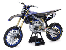 Load image into Gallery viewer, New Ray Toys Yamaha YZ450F Factory Team (Eli Tomac #3)/ Scale - 1:6