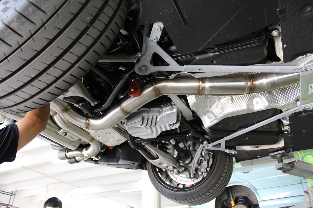 F87 M2 Competition Signature Exhaust System includes Active F-brace - Image 4