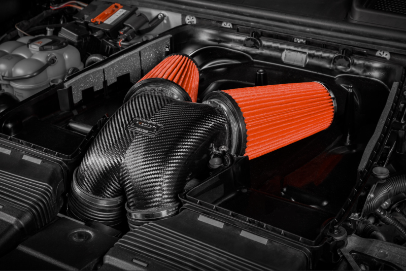 Eventuri Lamborghini Urus/ Audi RSQ8 SQ8 SQ7/ Porshe Cayenne Turbo GTS/S Carbon Intake