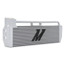 Load image into Gallery viewer, Mishimoto 06-10 BMW E60 M5 Oil Cooler