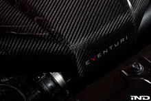 Load image into Gallery viewer, Eventuri Toyota A90 Supra B58 Black Carbon Engine Cover